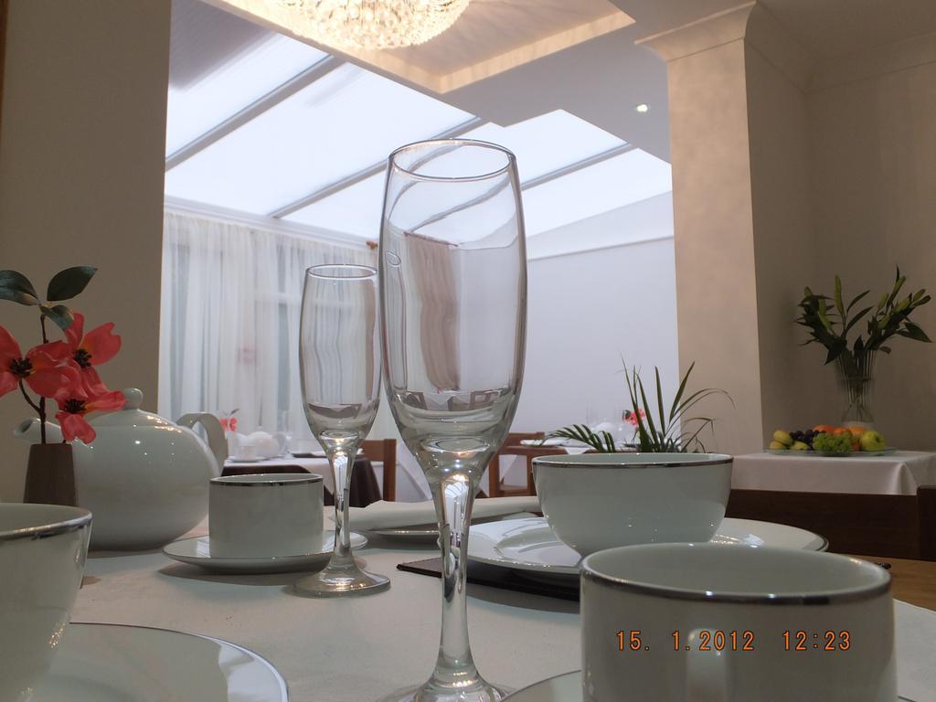 Jessamine House Hotel Gravesend Extérieur photo